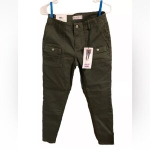 Vanilla Sky Olive Green Utility Skinny Jean Size 26/3 NWT